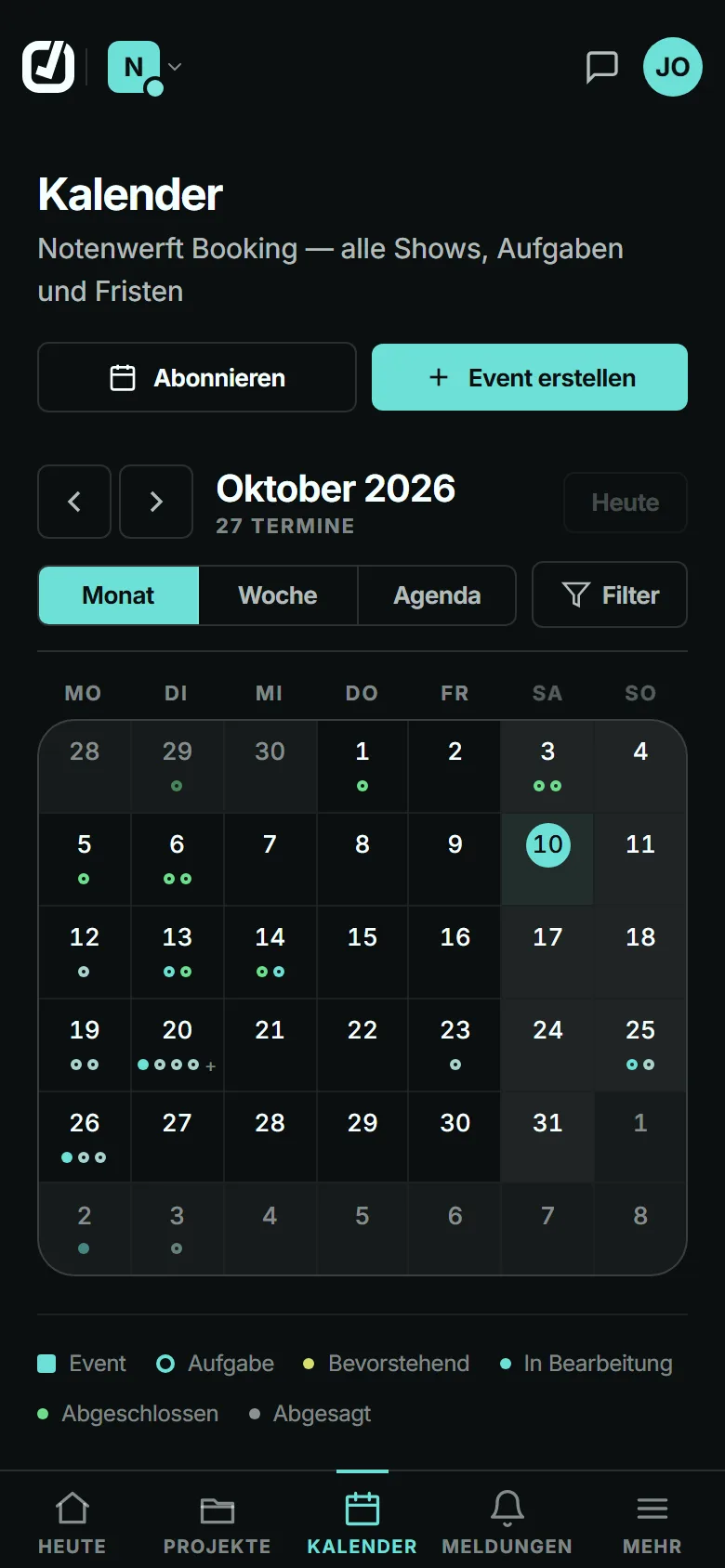 Kalender der App in der Monatsansicht mit Shows, Aufgaben und Fristen, Knopf zum Abonnieren